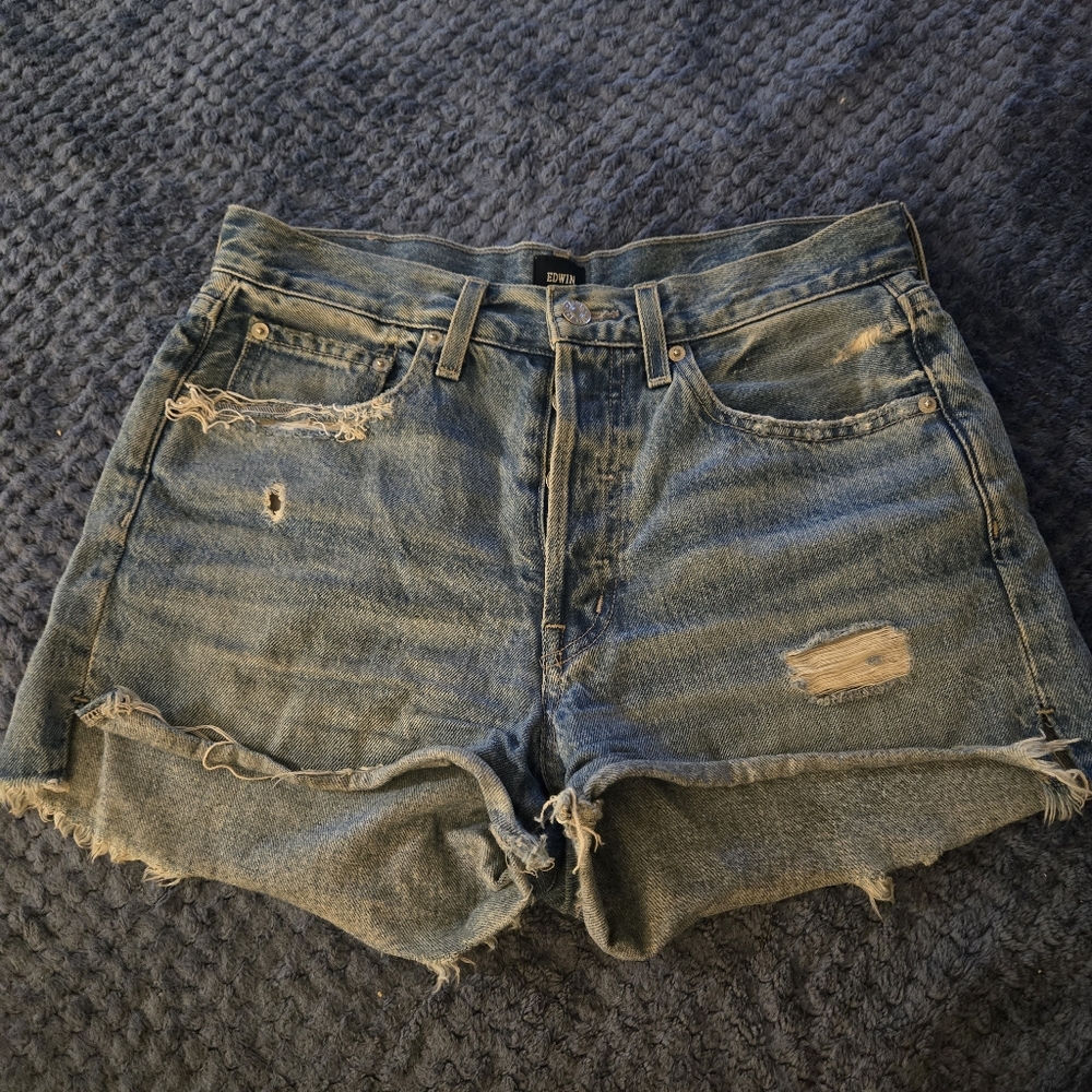 Edwin Cai Shorts Size 27
